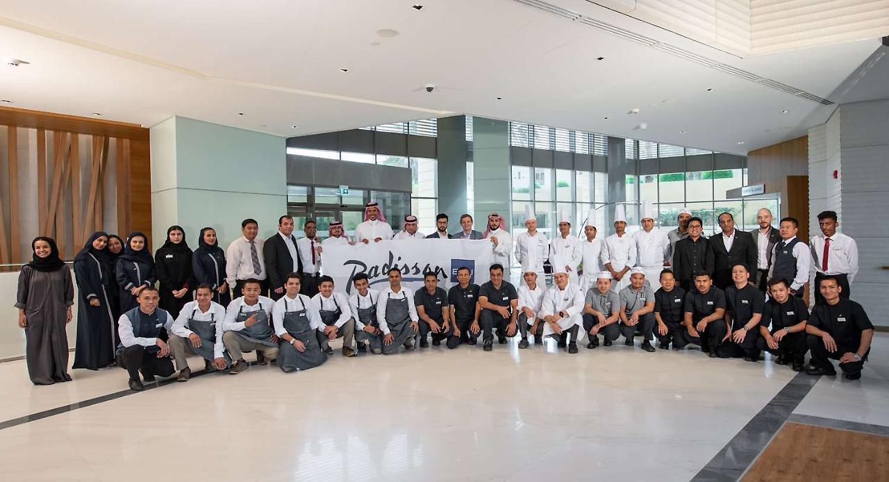 Radisson Blu Hotel & Residence, Riyadh Diplomatic Quarter Esterno foto