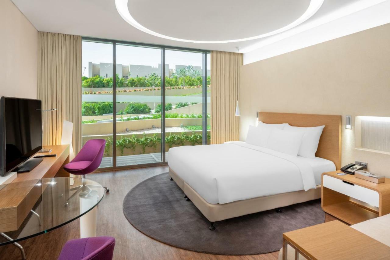Radisson Blu Hotel & Residence, Riyadh Diplomatic Quarter Esterno foto